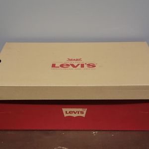 *NEW* Mens Levi's Shoes Size 8